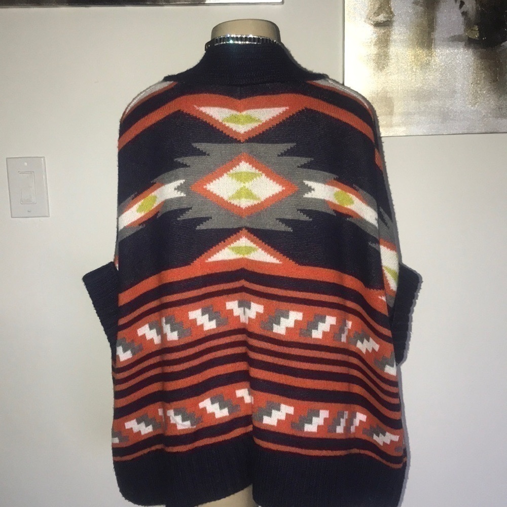 QMACK OVERSIZED SWEATER - Picture 3 of 10